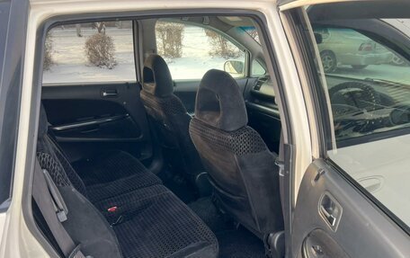 Honda Stream I рестайлинг, 2002 год, 659 000 рублей, 14 фотография