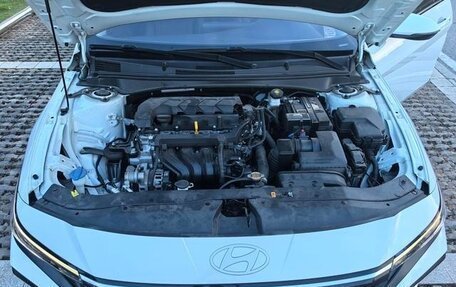 Hyundai Elantra, 2024 год, 1 560 000 рублей, 17 фотография