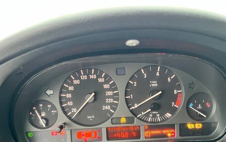 BMW 5 серия, 1999 год, 279 000 рублей, 10 фотография