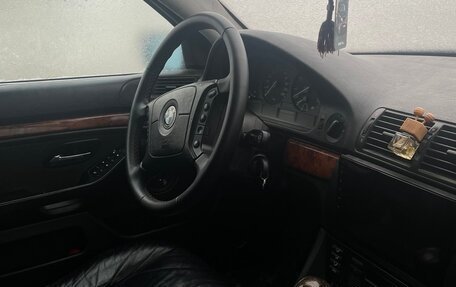 BMW 5 серия, 1999 год, 279 000 рублей, 14 фотография