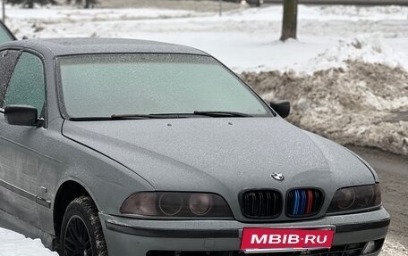 BMW 5 серия, 1999 год, 279 000 рублей, 1 фотография