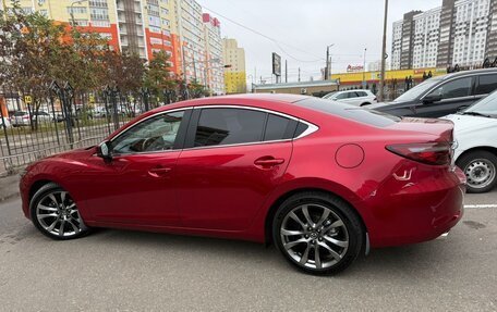 Mazda 6, 2020 год, 2 800 000 рублей, 11 фотография