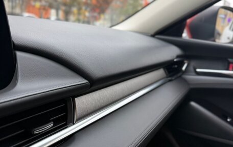 Mazda 6, 2020 год, 2 800 000 рублей, 14 фотография