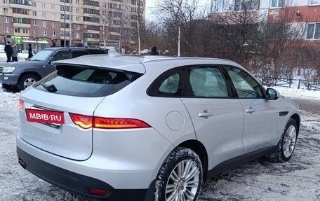 Jaguar F-Pace, 2017 год, 2 100 000 рублей, 5 фотография