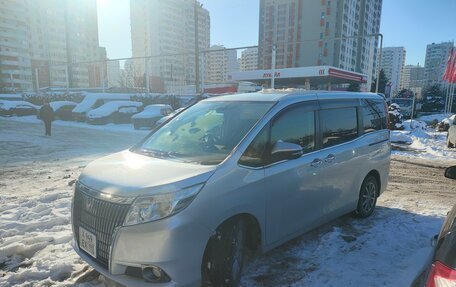 Toyota Esquire I, 2014 год, 1 740 000 рублей, 3 фотография