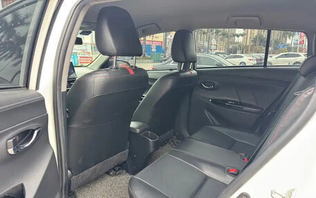 Toyota Yaris XP150 рестайлинг, 2021 год, 1 001 000 рублей, 10 фотография