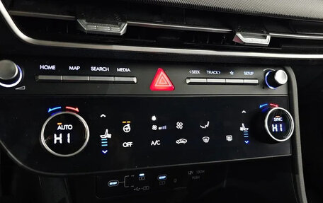 Hyundai Sonata VIII, 2024 год, 2 450 000 рублей, 13 фотография