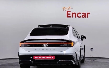 Hyundai Sonata VIII, 2024 год, 2 450 000 рублей, 4 фотография