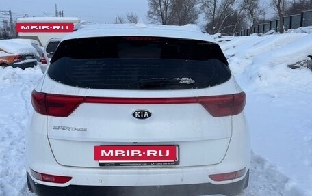 KIA Sportage IV рестайлинг, 2017 год, 1 600 000 рублей, 4 фотография