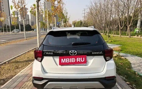 Toyota Yaris XP150 рестайлинг, 2022 год, 1 001 000 рублей, 5 фотография