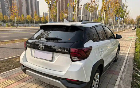 Toyota Yaris XP150 рестайлинг, 2022 год, 1 001 000 рублей, 6 фотография