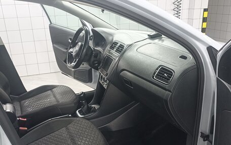 Volkswagen Polo VI (EU Market), 2018 год, 1 090 000 рублей, 13 фотография