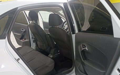 Volkswagen Polo VI (EU Market), 2018 год, 1 090 000 рублей, 14 фотография