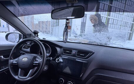 KIA Rio III рестайлинг, 2012 год, 750 000 рублей, 2 фотография