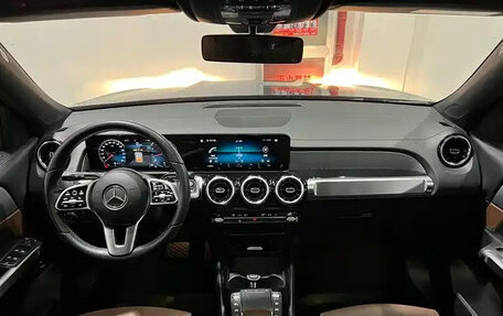 Mercedes-Benz GLB, 2022 год, 2 149 003 рублей, 7 фотография