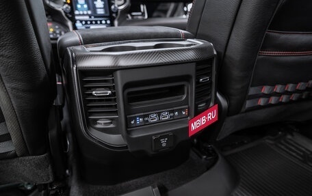 Rambler 1500, 2025 год, 11 295 000 рублей, 25 фотография