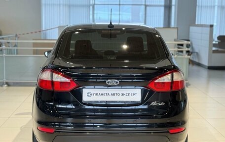 Ford Fiesta, 2016 год, 749 000 рублей, 5 фотография