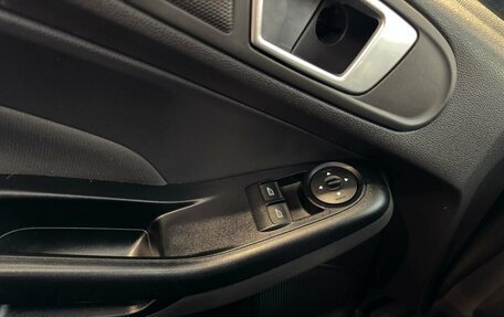 Ford Fiesta, 2016 год, 749 000 рублей, 11 фотография