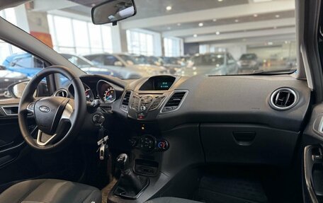 Ford Fiesta, 2016 год, 749 000 рублей, 22 фотография