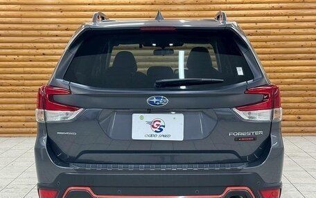 Subaru Forester, 2022 год, 2 050 000 рублей, 5 фотография