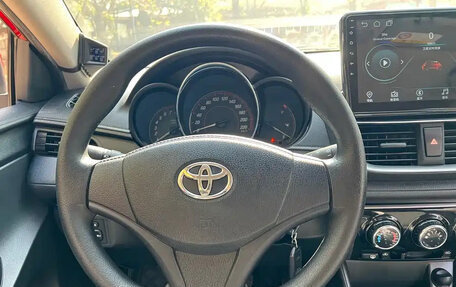 Toyota Yaris XP150 рестайлинг, 2021 год, 1 001 000 рублей, 8 фотография