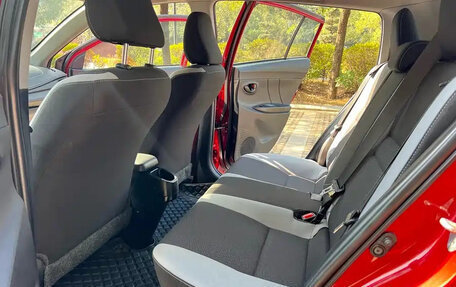 Toyota Yaris XP150 рестайлинг, 2021 год, 1 001 000 рублей, 14 фотография