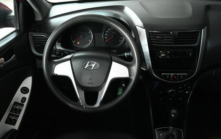 Hyundai Solaris II рестайлинг, 2011 год, 700 000 рублей, 13 фотография