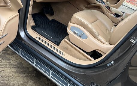 Porsche Cayenne III, 2011 год, 2 350 000 рублей, 2 фотография