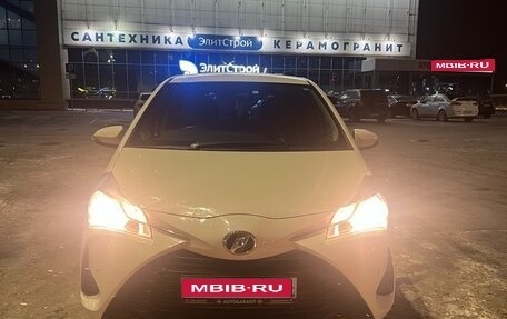 Toyota Vitz, 2019 год, 1 050 000 рублей, 1 фотография