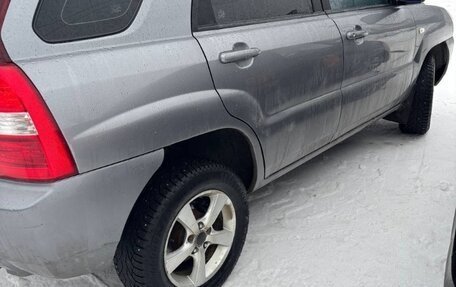 KIA Sportage II, 2007 год, 670 000 рублей, 13 фотография