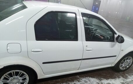 Renault Logan I, 2013 год, 350 000 рублей, 6 фотография