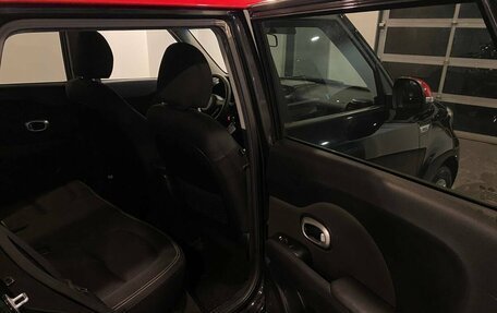 KIA Soul II рестайлинг, 2016 год, 1 515 000 рублей, 18 фотография