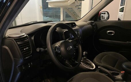 KIA Soul II рестайлинг, 2016 год, 1 515 000 рублей, 15 фотография