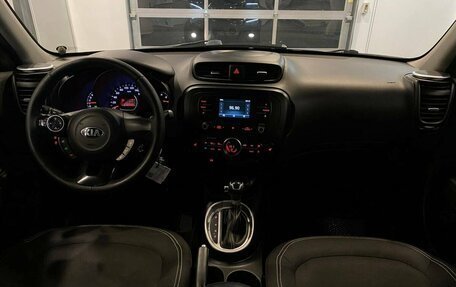 KIA Soul II рестайлинг, 2016 год, 1 515 000 рублей, 36 фотография