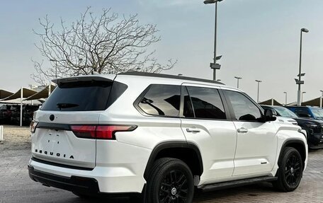 Toyota Sequoia, 2024 год, 13 600 111 рублей, 4 фотография