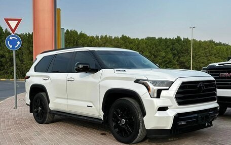 Toyota Sequoia, 2024 год, 13 600 111 рублей, 2 фотография