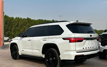 Toyota Sequoia, 2024 год, 13 600 111 рублей, 6 фотография