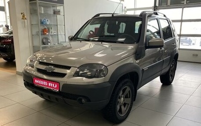 Chevrolet Niva I рестайлинг, 2017 год, 715 000 рублей, 1 фотография