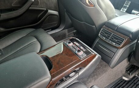 Audi A8, 2015 год, 2 680 000 рублей, 29 фотография