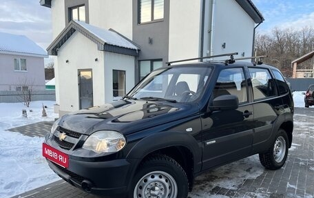 Chevrolet Niva I рестайлинг, 2012 год, 520 000 рублей, 2 фотография