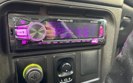 Chevrolet Niva I рестайлинг, 2012 год, 520 000 рублей, 33 фотография