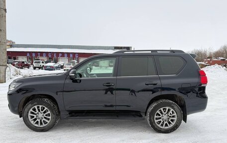 Toyota Land Cruiser Prado 150 рестайлинг 2, 2019 год, 5 900 000 рублей, 6 фотография