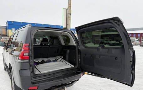 Toyota Land Cruiser Prado 150 рестайлинг 2, 2019 год, 5 900 000 рублей, 10 фотография