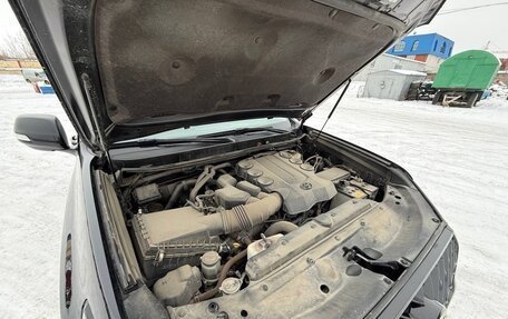 Toyota Land Cruiser Prado 150 рестайлинг 2, 2019 год, 5 900 000 рублей, 22 фотография