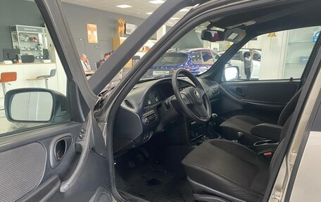 Chevrolet Niva I рестайлинг, 2017 год, 715 000 рублей, 8 фотография