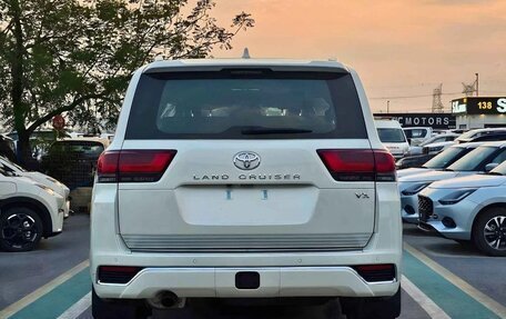 Toyota Land Cruiser, 2026 год, 14 200 111 рублей, 4 фотография