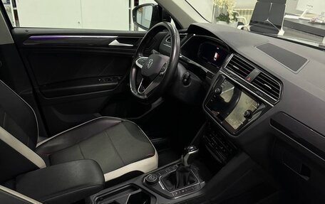 Volkswagen Tiguan II, 2021 год, 3 600 000 рублей, 9 фотография