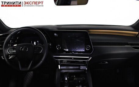 Lexus RX IV рестайлинг, 2025 год, 8 140 000 рублей, 16 фотография