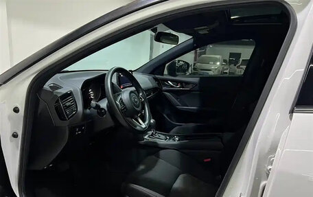 Mazda CX-4, 2021 год, 1 625 000 рублей, 8 фотография