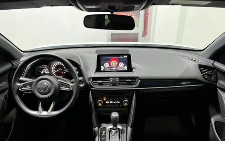 Mazda CX-4, 2021 год, 1 625 000 рублей, 12 фотография